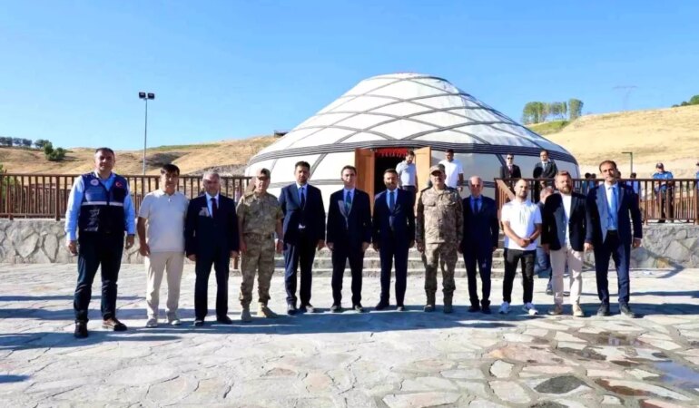 Ahlat, büyük zaferin etkinliklerine hazırlanıyor