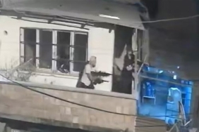 husumetli-komsular-balkonlardan-catisti-ng5duV2P.jpg