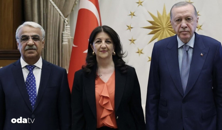 Erdoğan, DEM Parti heyetini kabul ediyor.