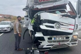 konyada-tir-kazasi-1-kisi-hafif-yarali-b3OJTKxq.jpg