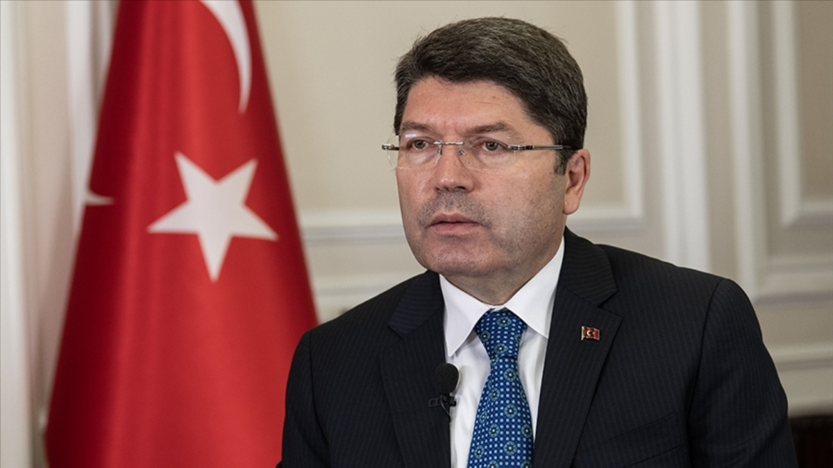 yilmaz-tunc-adaletin-yuzyilini-guclu-temeller-uzerine-insa-ediyoruz-FMwuseW1.jpg