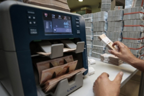bankacilik-kredileri-2025te-hizlandi-en-buyuk-pay-imalatta-QxKKt7ta.jpg