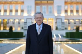 cumhurbaskani-erdogandan-ramazan-mesaji-tum-insanlik-icin-hayirlar-getirmesini-diliyorum-zEcQPgaT.webp
