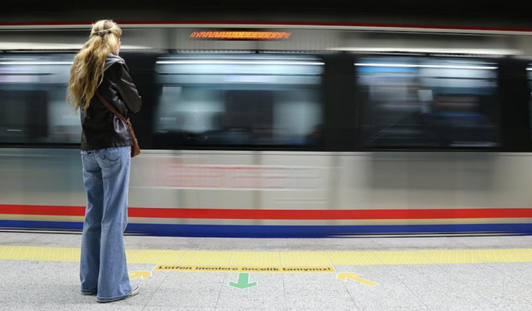 Bayramda toplu taşıma ücretsiz mi? Otobüs, metrobüs, metro, tramvay bedava mı?