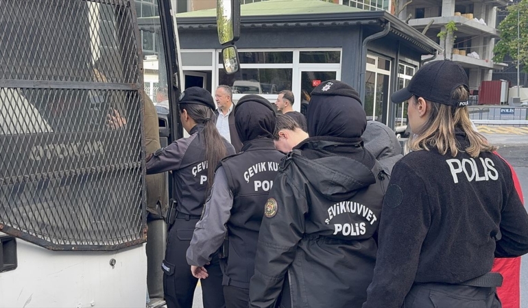İstanbul’da ‘Change’ Operasyonu: 8 Tutuklama