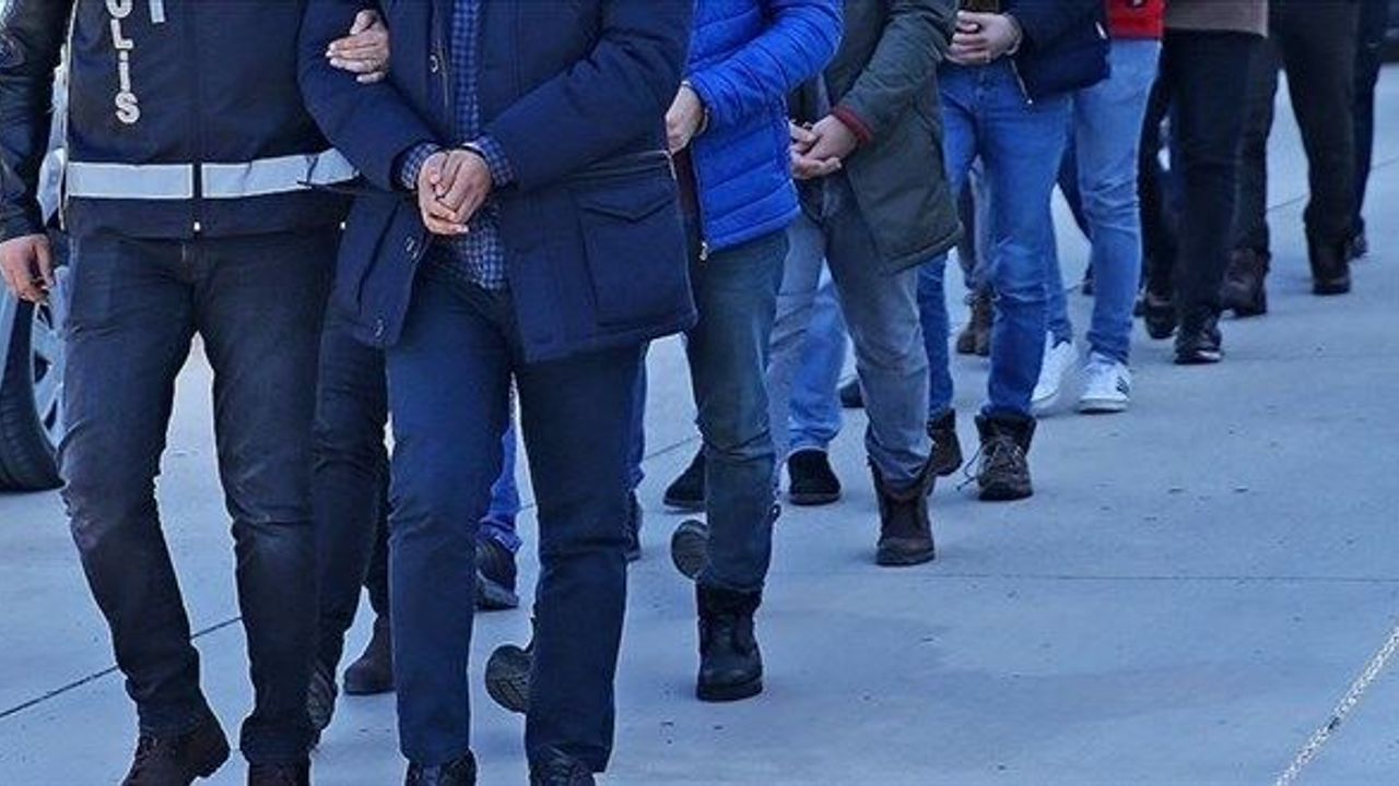 10-ildeki-vize-ucreti-dolandiriciligi-operasyonunda-27-tutuklama