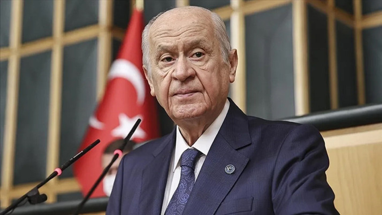 bahceli-wy6o-cover