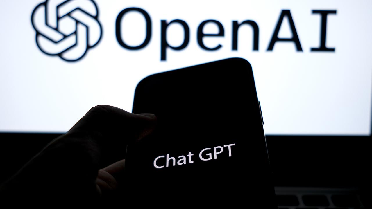chatgpt-a-2024742