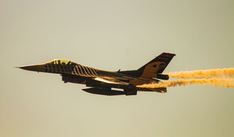 Baykar ile Leonardo, ortak üretim İHA’sını yeni adıyla Farnborough’da görücüye çıkarttı