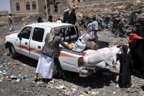 bm-yemende-catismalar-nedeniyle-yaklasik-130-bin-kisinin-yerinden-edildigini-bildirdi-Zqqv8tYJ.jpg