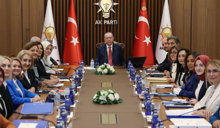 Cumhurbaşkanı Erdoğan, kadın belediye başkanlarını kabul etti