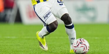 fenerbahce-super-ligde-yarin-gaziantep-fkye-konuk-olacak-V8JpCR4N.jpg