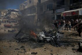 israilin-gazzede-bir-araca-duzenledigi-iha-saldirisinda-2-kisi-hayatini-kaybetti-cuebRhFT.jpg