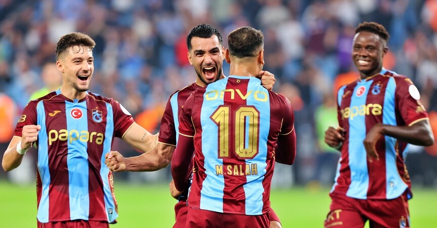 trabzonspor-salahin-hat-trick-yaptigi-macta-galatasarayi-farkli-maglup-etti-IiOWui6M.jpg
